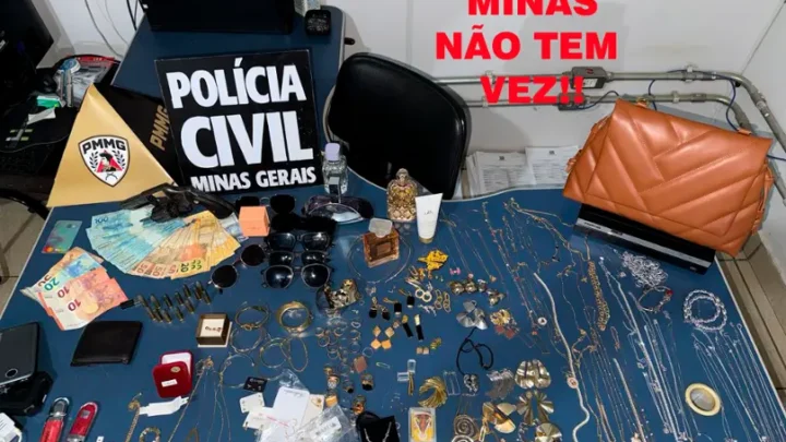 Segundo a PMMG, dois homens foram presos em Turmalina durante buscas por envolvidos em sequestro ocorrido em Coronel Murta.
