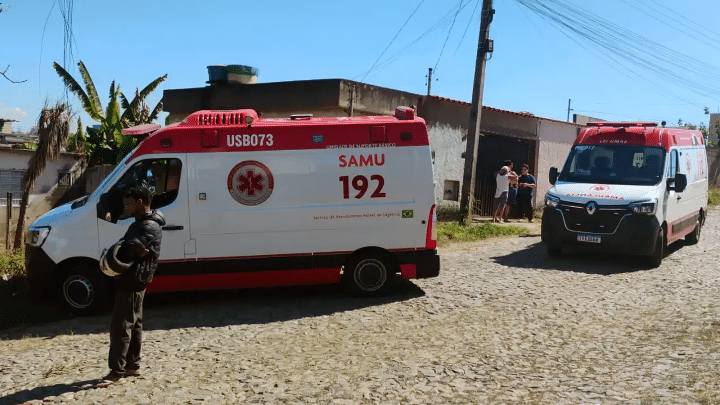 mae-e-filho-sao-atacados-por-pitbull-solto-no-bairro-paraiso-em-divinopolis