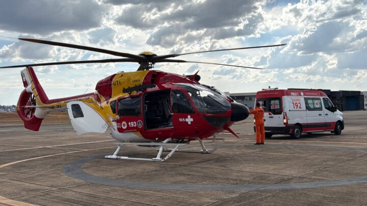 Transferência aeromédica leva menina em estado grave de Divinópolis para Alfenas